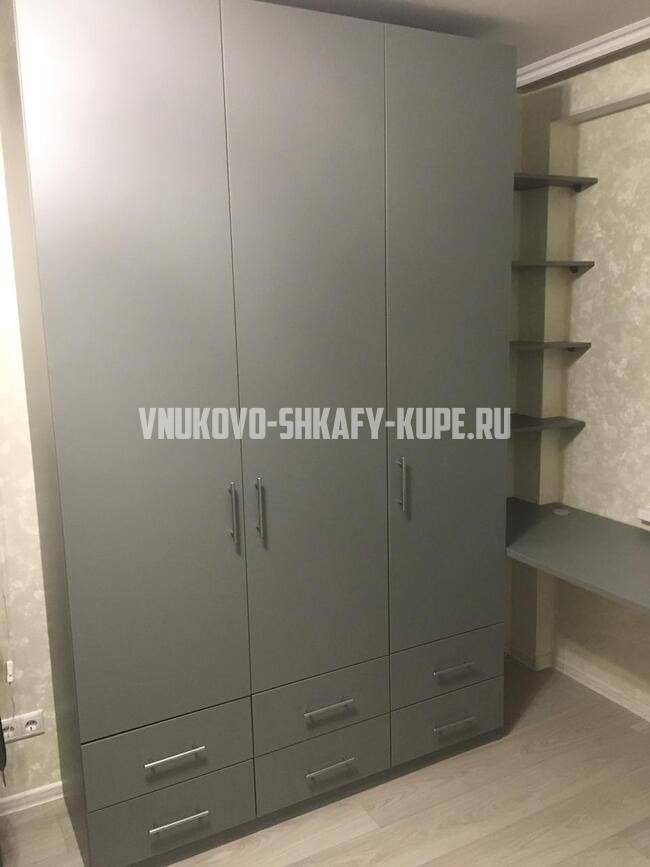 Распашные шкафы Внуково