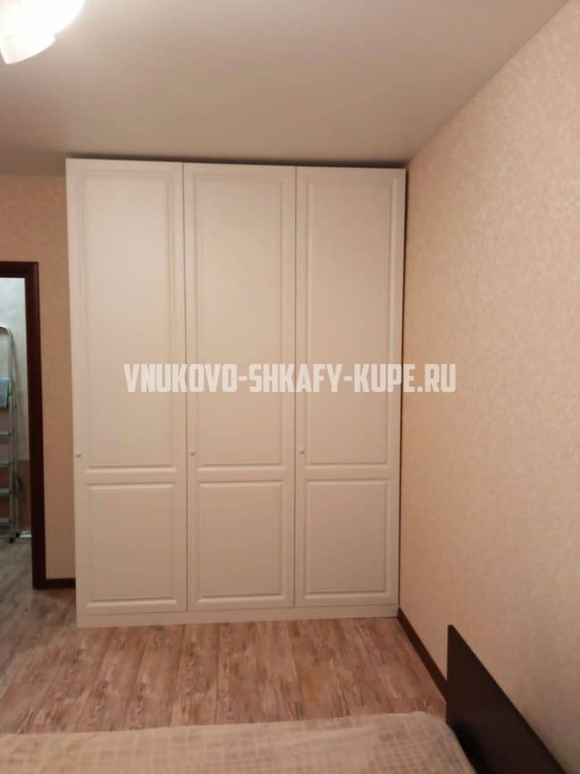 Распашные шкафы Внуково