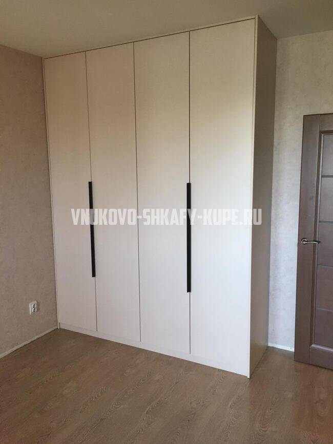 Распашные шкафы Внуково