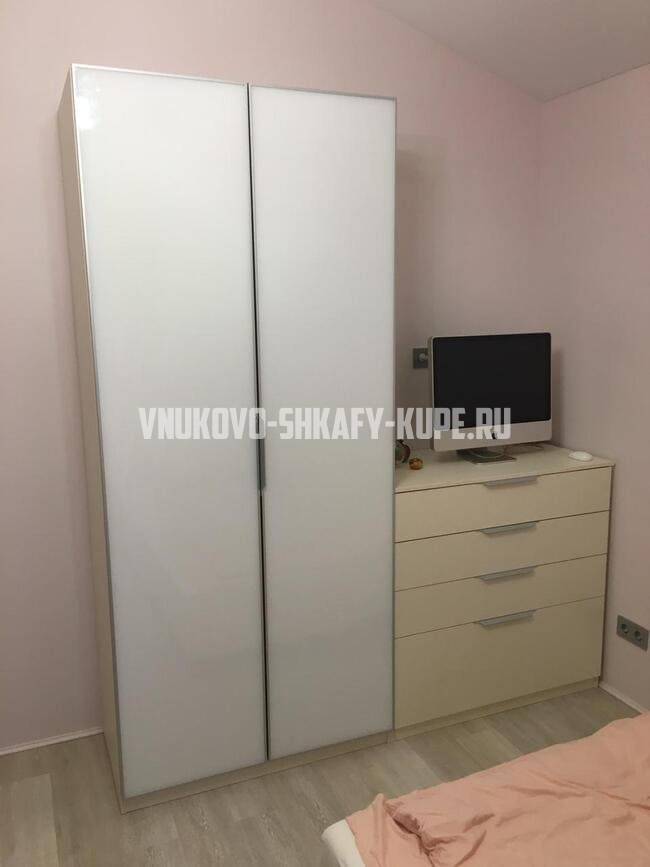 Распашные шкафы Внуково