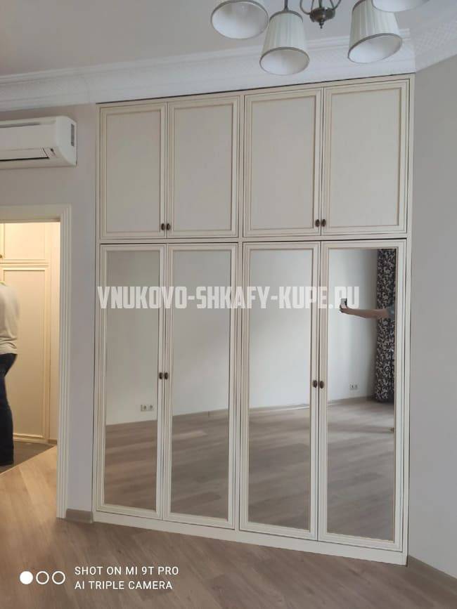 Распашные шкафы Внуково