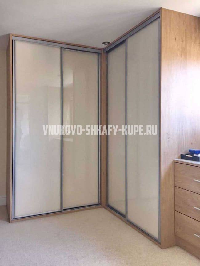 Шкафы угловые Внуково